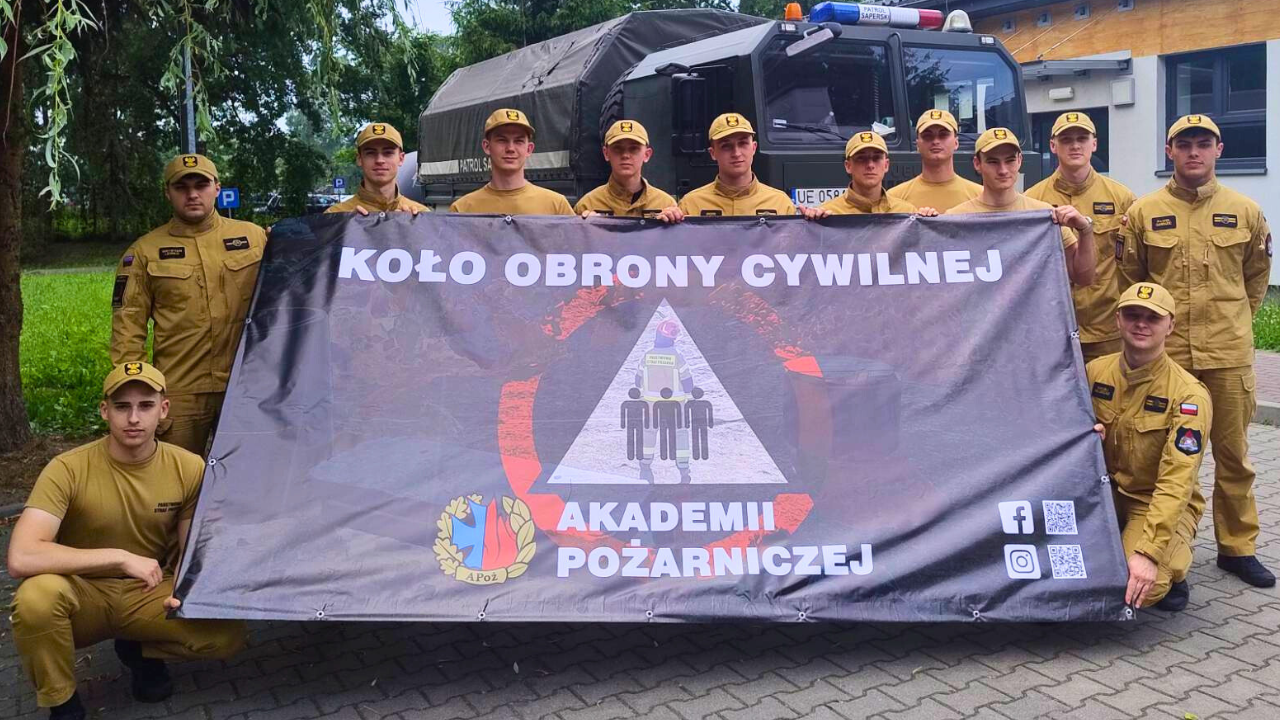 Wizyta podchorążych APoż w 2 Mazowieckim Pułku Saperów