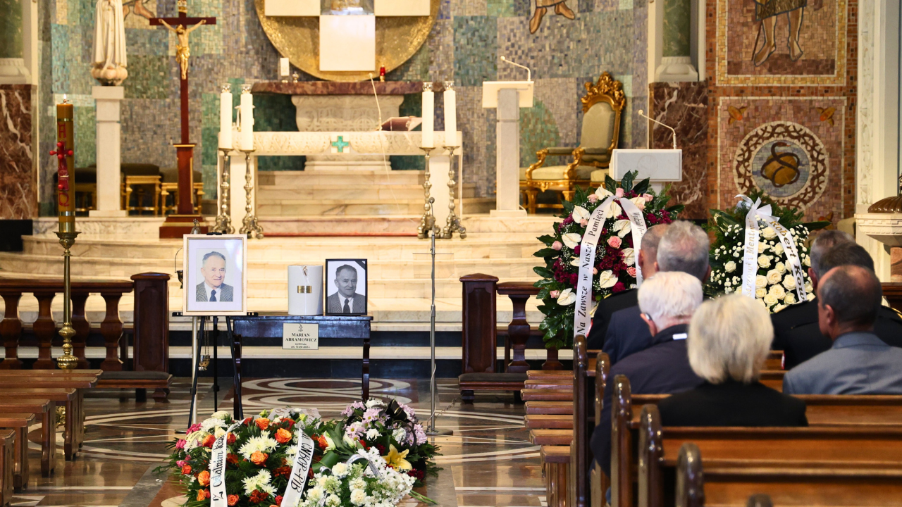 Uroczystości pogrzebowe Ś.P. prof. dr hab. inż. Mariana Władysława Abramowicza