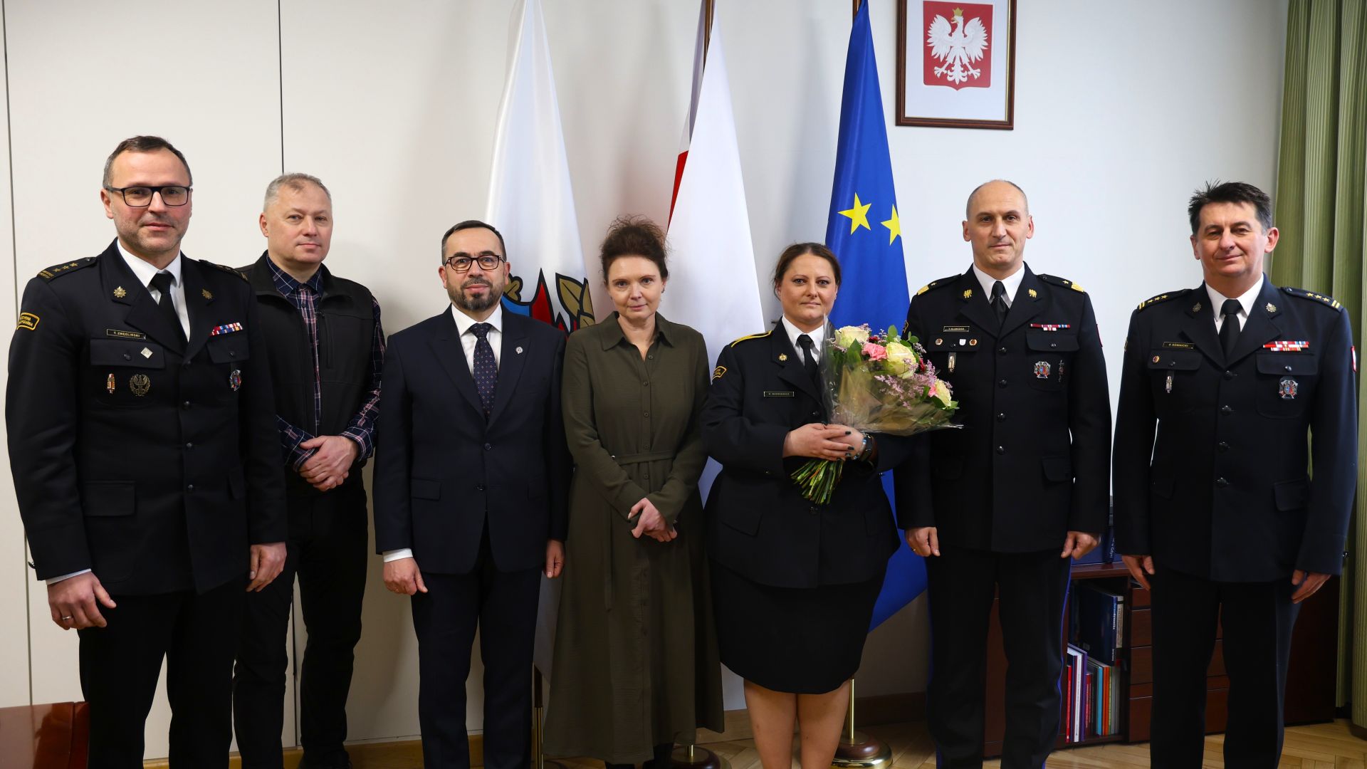 16 grudnia 2025 r. w Akademii Pożarniczej odbyło się uroczyste spotkanie z okazji jubileuszy pracy zawodowej