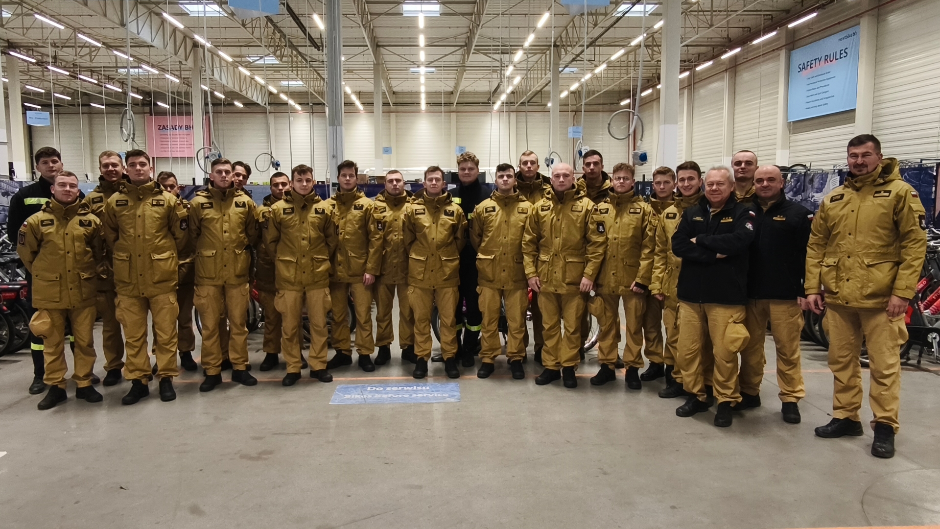 Wyjazd podchorążych kompanii szkolnej IV do obiektu produkcyjno-magazynowego firmy Nextbike w Warszawie!