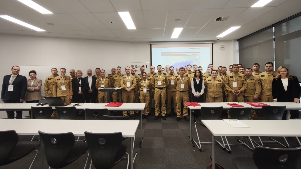 Seminarium dotyczące opracowania i wdrożenie metodyki badawczej dla systemu pomiarowo-analityczno-szkoleniowego do wsparcia decyzji o ewakuacji ludności podczas zdarzeń z uwolnieniem substancji niebezpiecznych/szkodliwych do powietrza