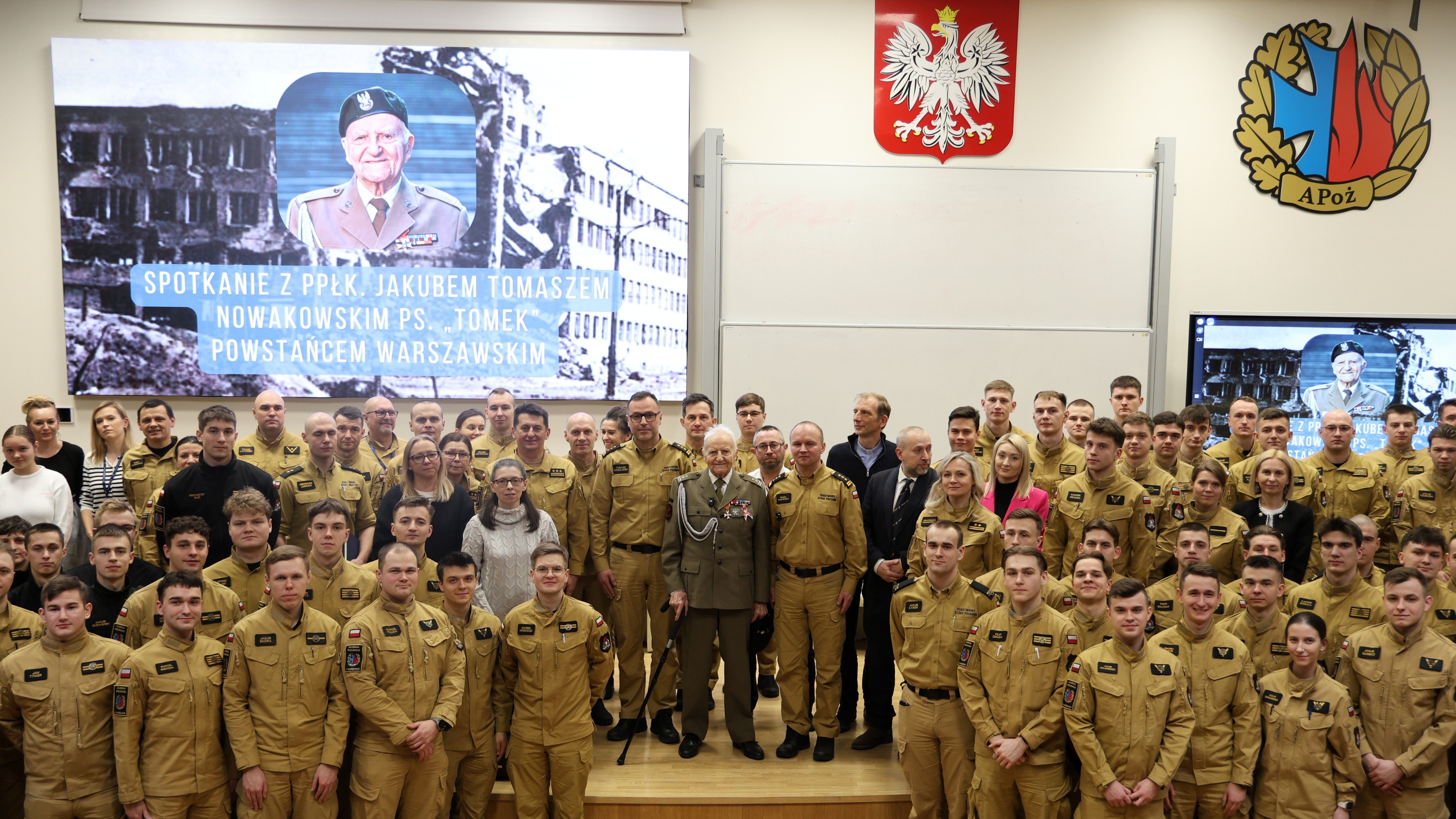 Wyjątkowe spotkanie z historią w murach Akademii Pożarniczej!